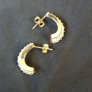 Gold cz baguette earring cz